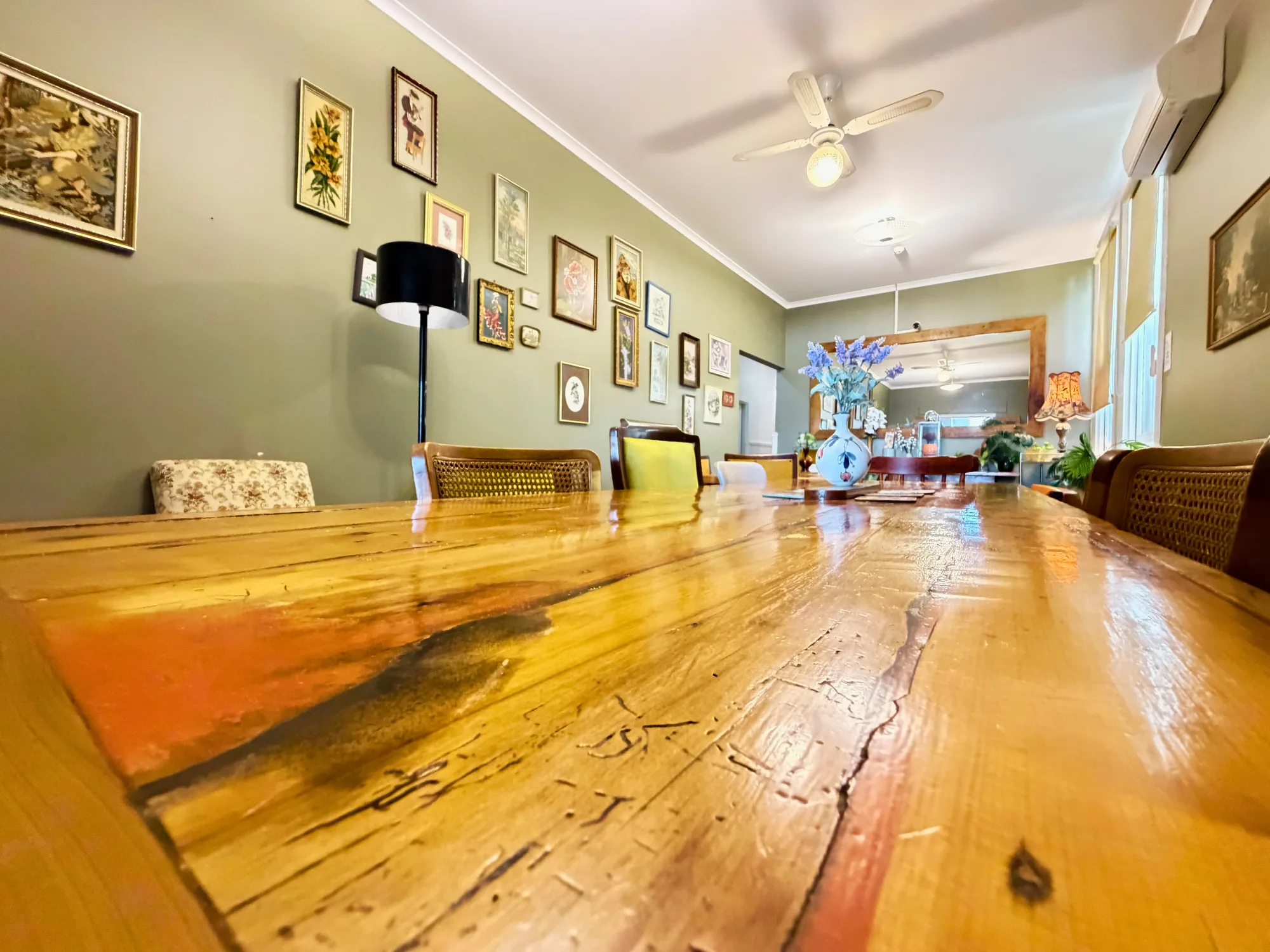 Guest dining room photo 6 at Vine Valley Inn Cessnock